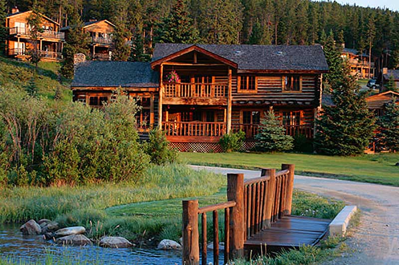 Home  Paradise Guest Ranch